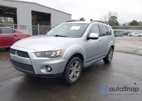 2011 Mitsubishi Outlander Es z USA, uszkodzony, nr VIN JA4AS2AW4BU032422